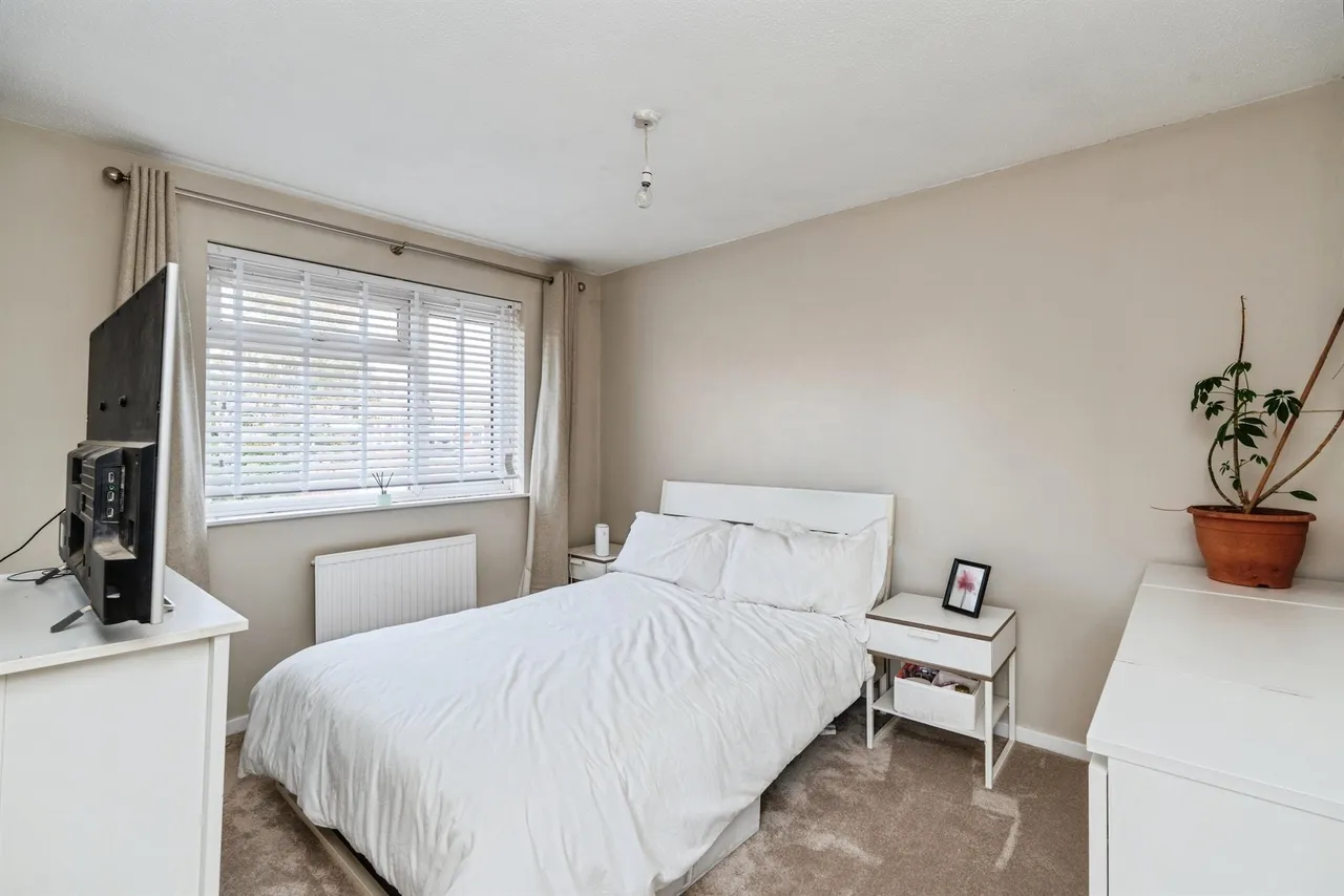 Pipers Close, Totton, SO40, photo 13