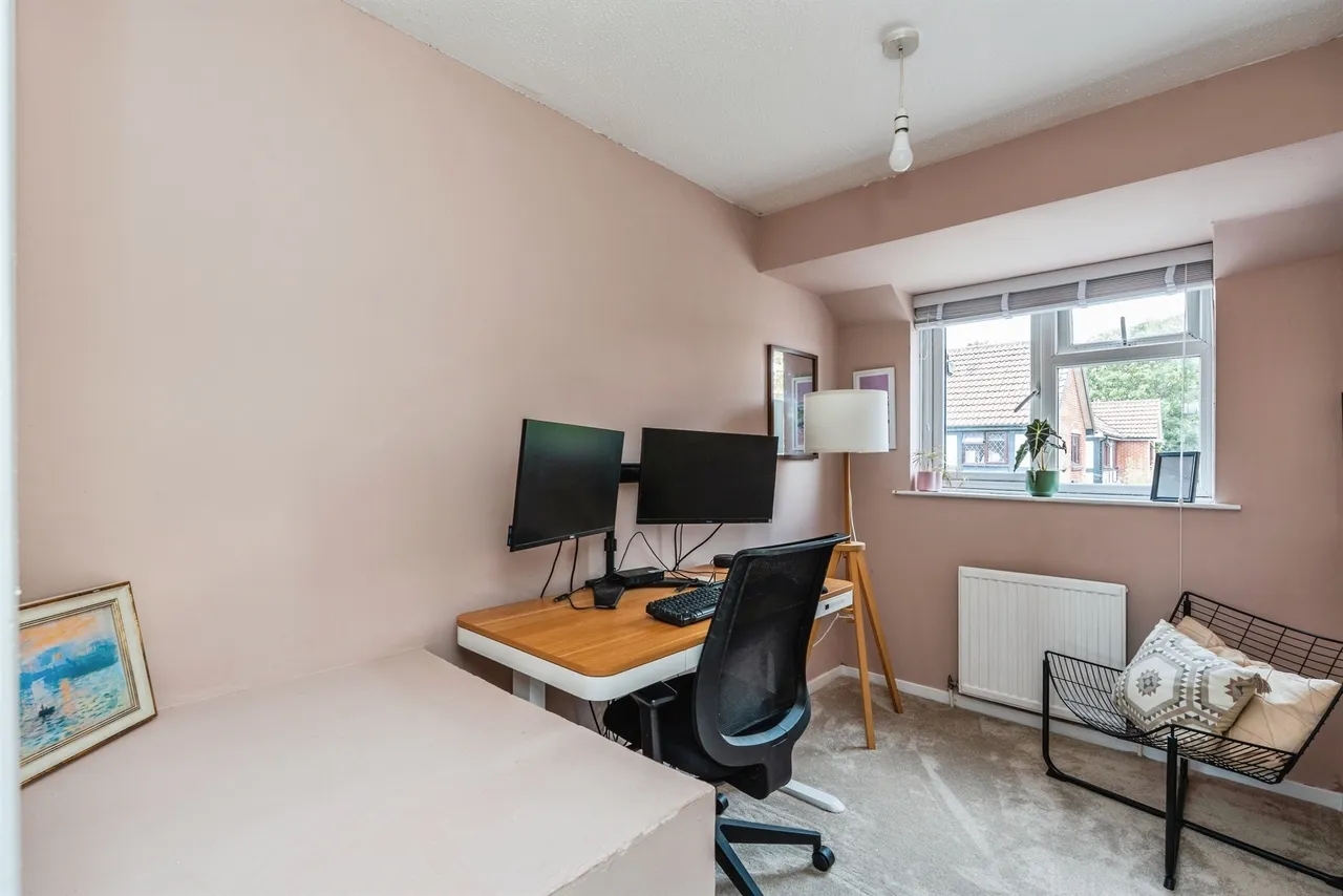 Pipers Close, Totton, SO40, photo 14