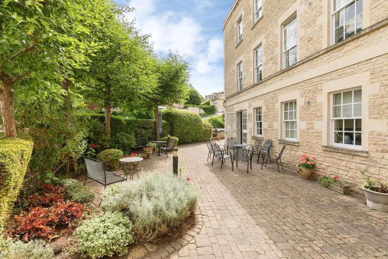 Sydney Wharf, Bath, photo 3
