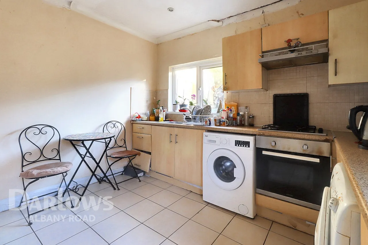 Claude Place, Cardiff, photo 10