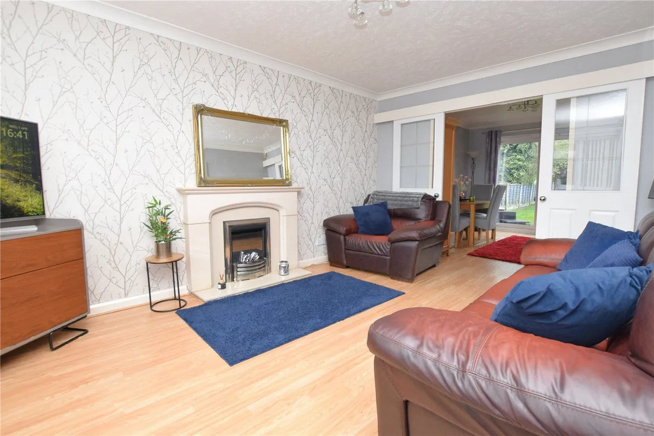 Oakdale Meadow, Leeds, LS14, photo 2