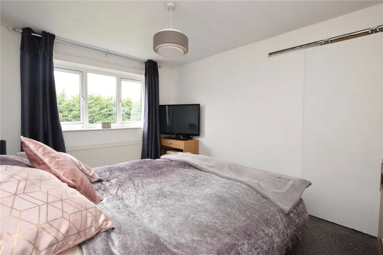 Oakdale Meadow, Leeds, LS14, photo 13