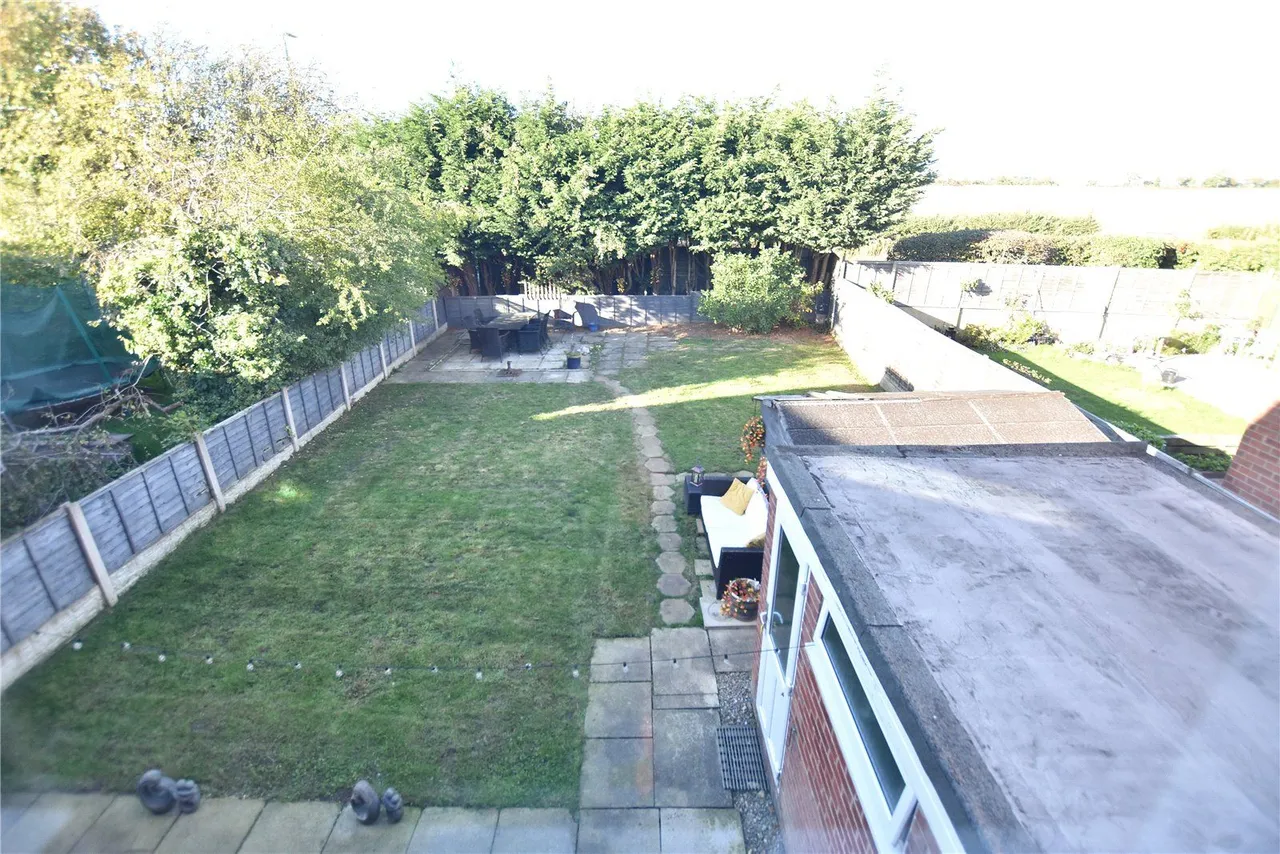 Oakdale Meadow, Leeds, LS14, photo 12