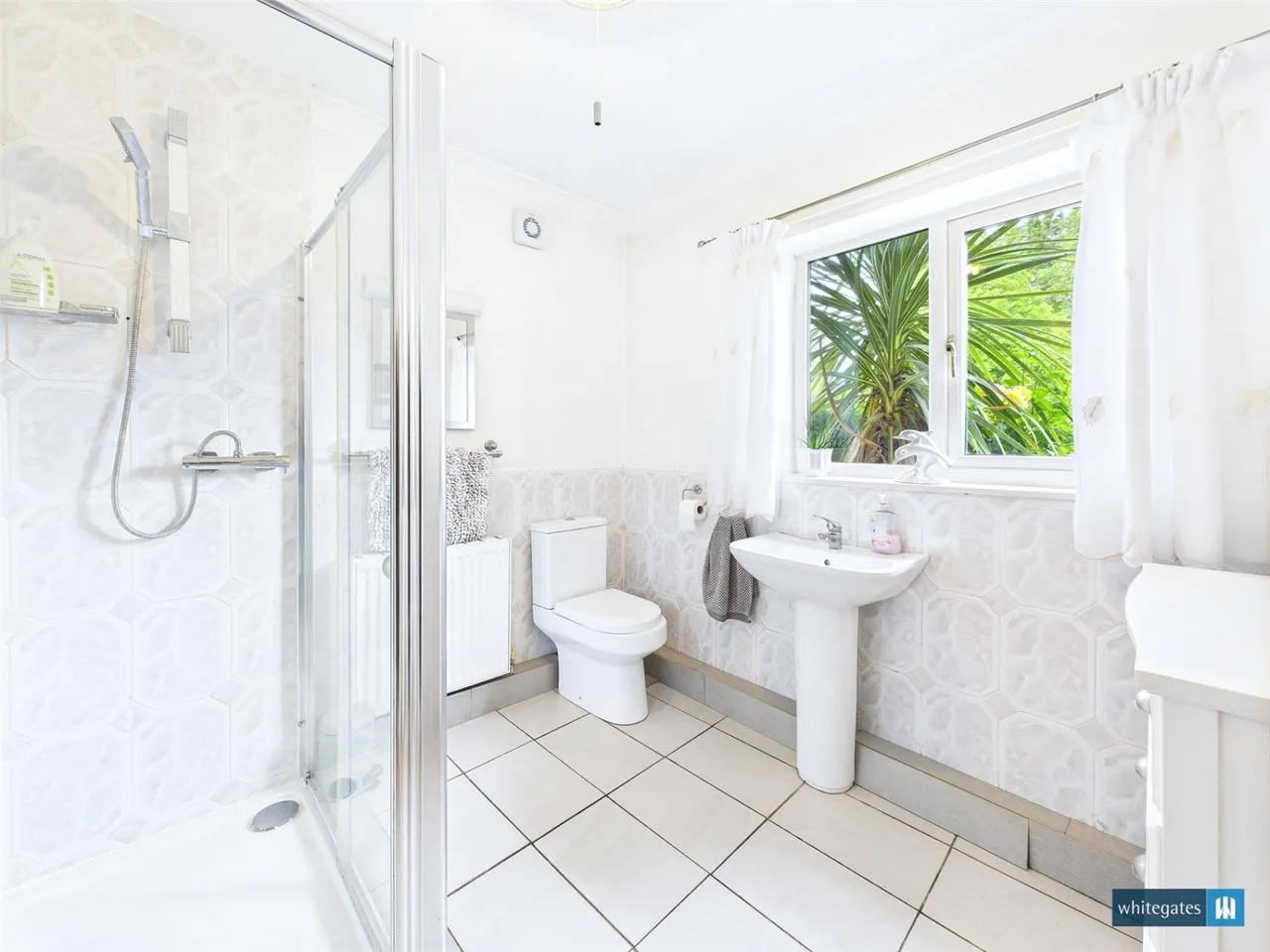 Shaw Lane, Fenwick, DN6, photo 16