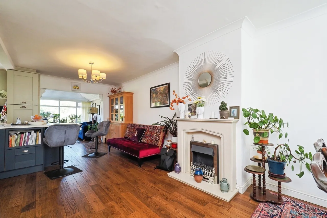 Lilac Crescent, Beeston, Nottingham, Nottinghamshire, NG9, photo 8