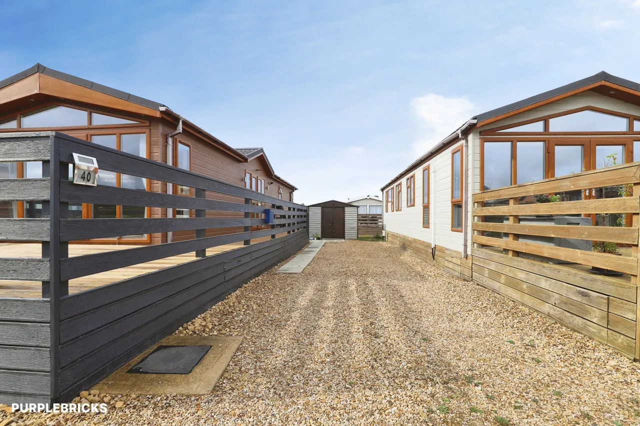 Tallington Lakes, Stamford, PE9, photo 19