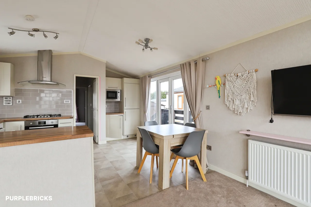 Tallington Lakes, Stamford, PE9, photo 7
