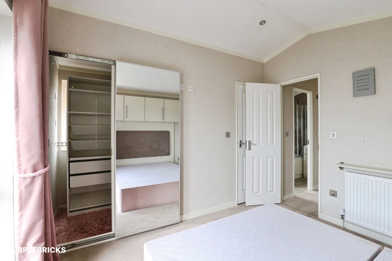 Tallington Lakes, Stamford, PE9, photo 13