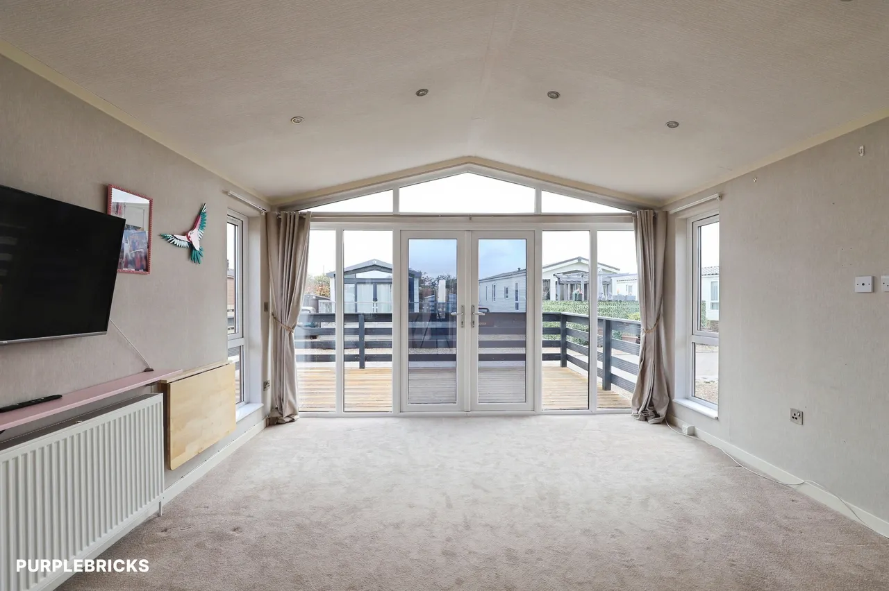 Tallington Lakes, Stamford, PE9, photo 5