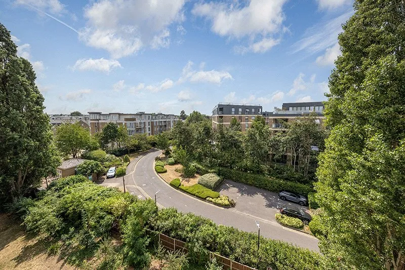 Melliss Avenue, Kew, TW9, photo 2