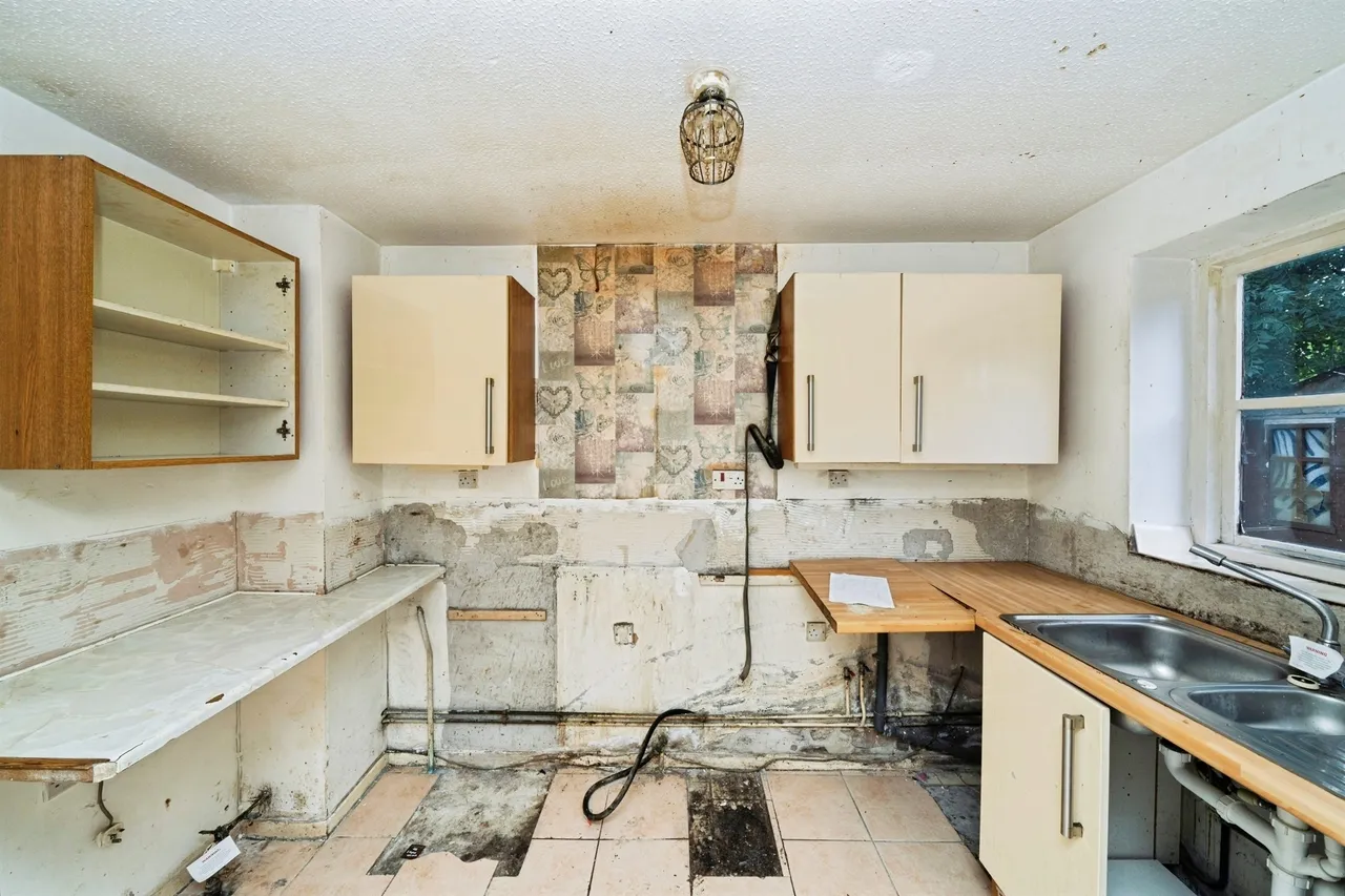 Selbourne Close, Wirral, CH49, photo 6