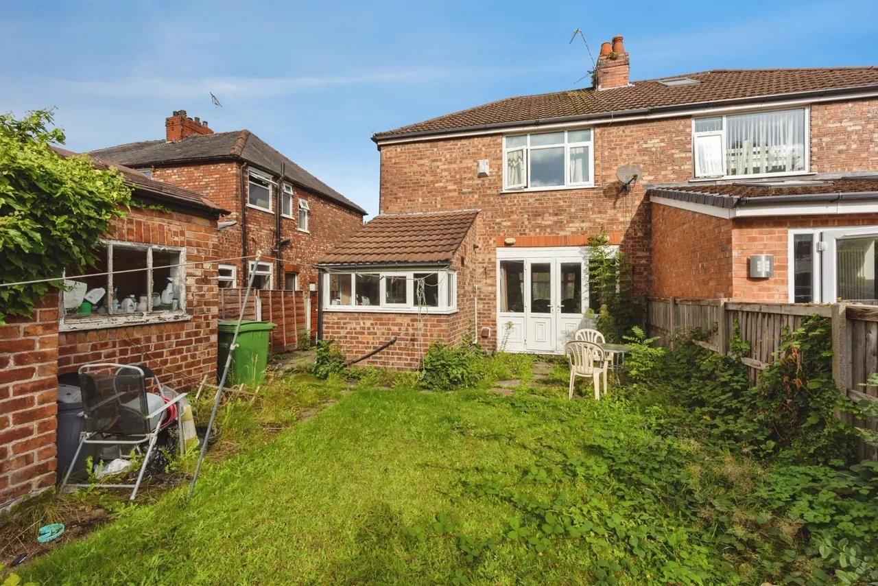Rutland Avenue, Firswood, M16, photo 13