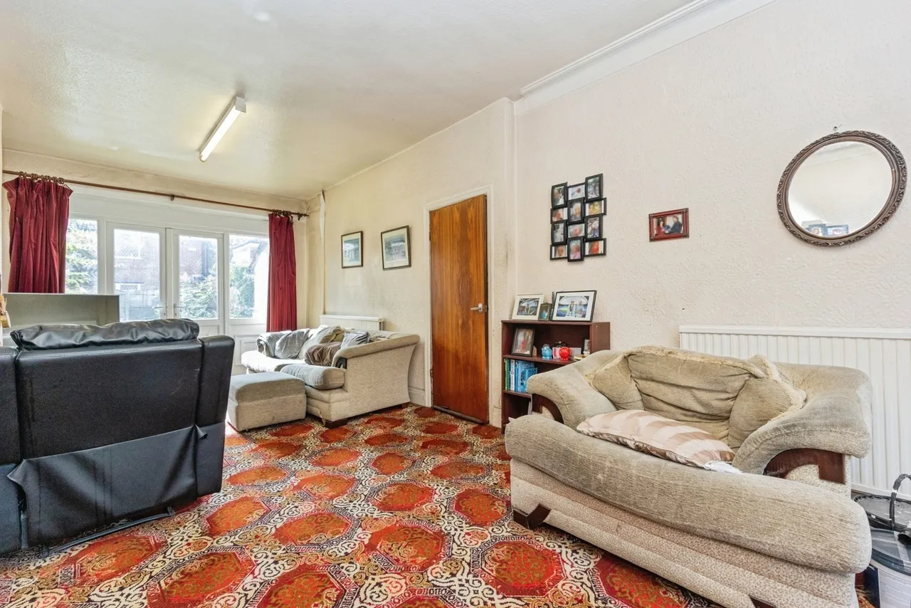Rutland Avenue, Firswood, M16, photo 25