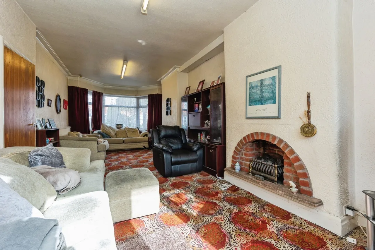 Rutland Avenue, Firswood, M16, photo 6