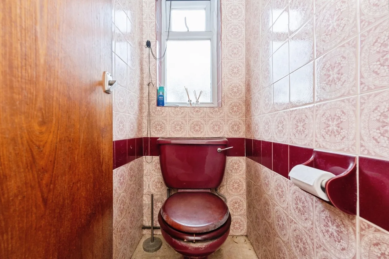 Rutland Avenue, Firswood, M16, photo 8