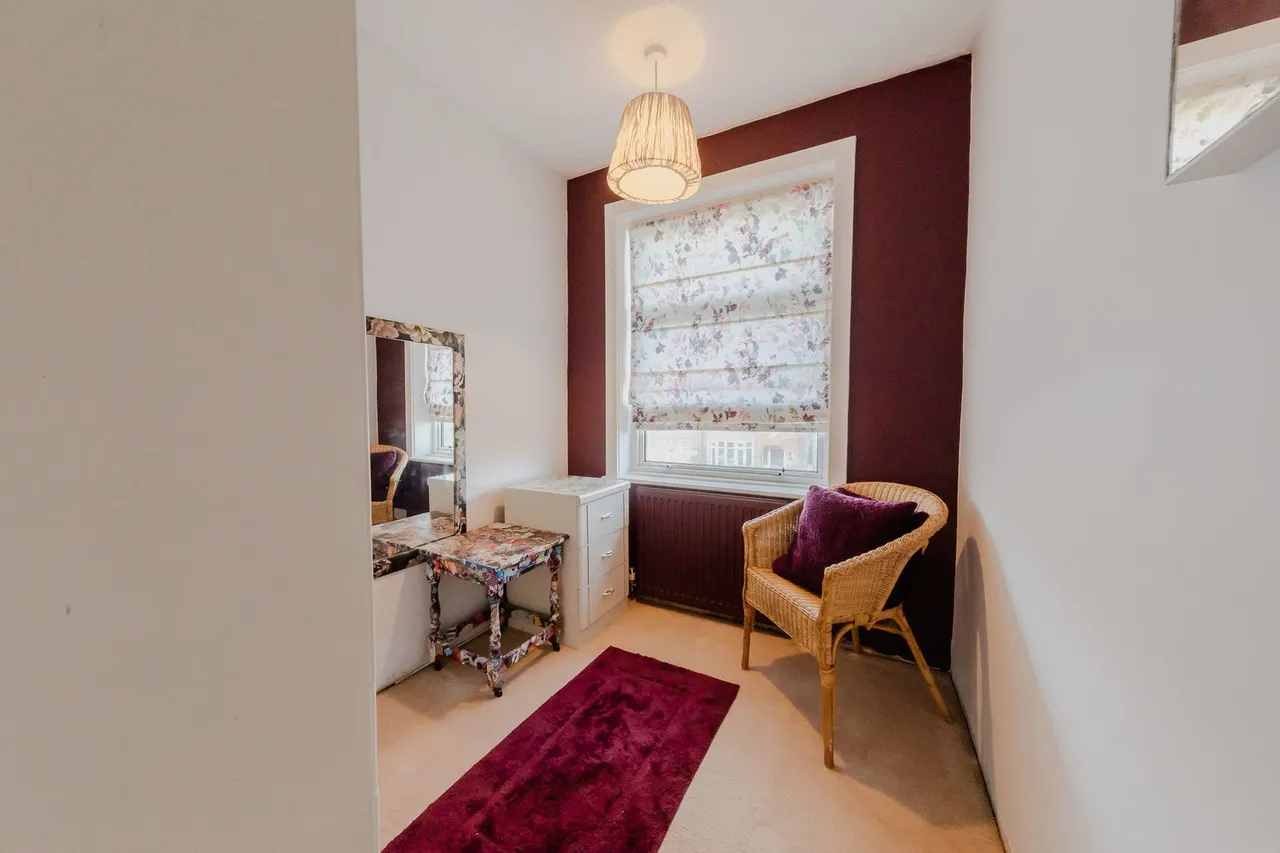 Aylesbury Street West, Wolverton, MK12, photo 14