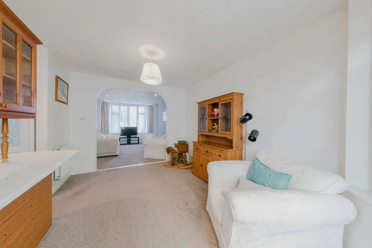 Aylesbury Street West, Wolverton, MK12, photo 7