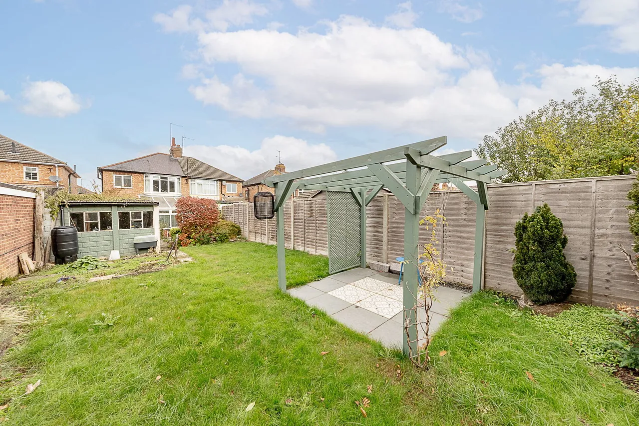 Aylesbury Street West, Wolverton, MK12, photo 19