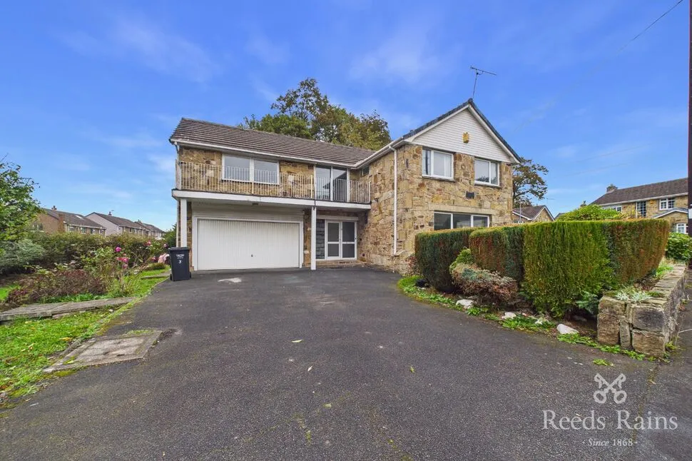 5 bed house to rent, Healey Wood Gardens, Brighouse, HD6
