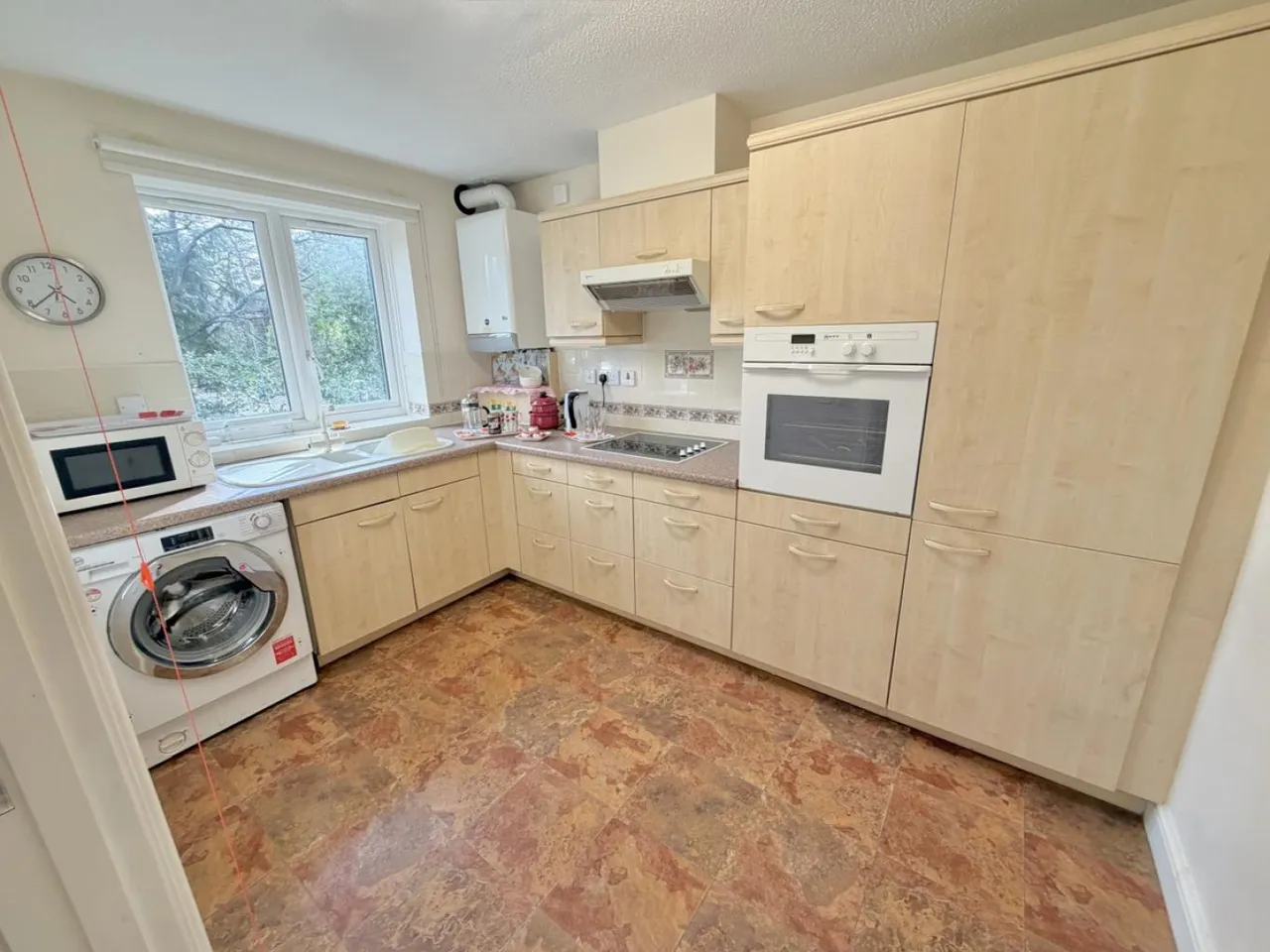 Melton Court, BH13, photo 6