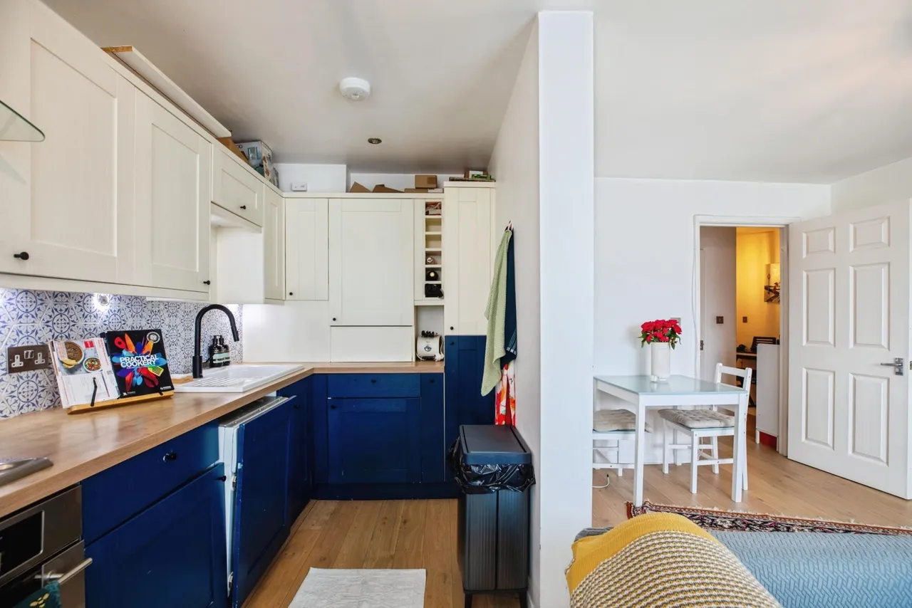 1 bed flat for sale, Clipper Way, London, SE13