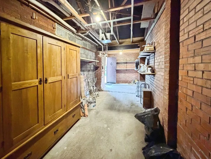 Tudor Manor Gardens, Watford, WD25, photo 18