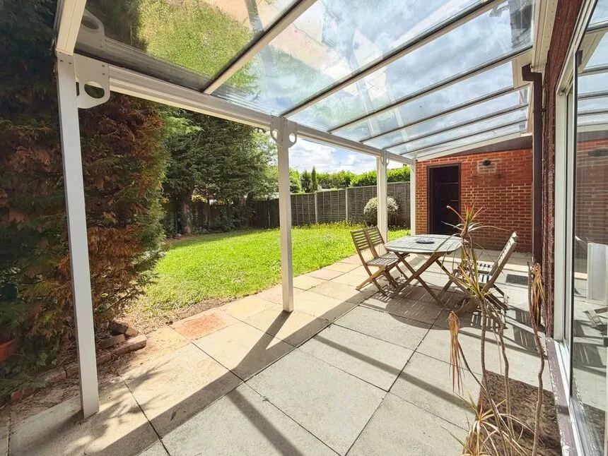 Tudor Manor Gardens, Watford, WD25, photo 14