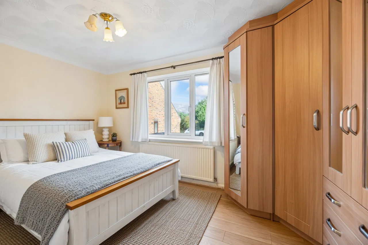 St. Lukes Way, Frodsham, photo 16