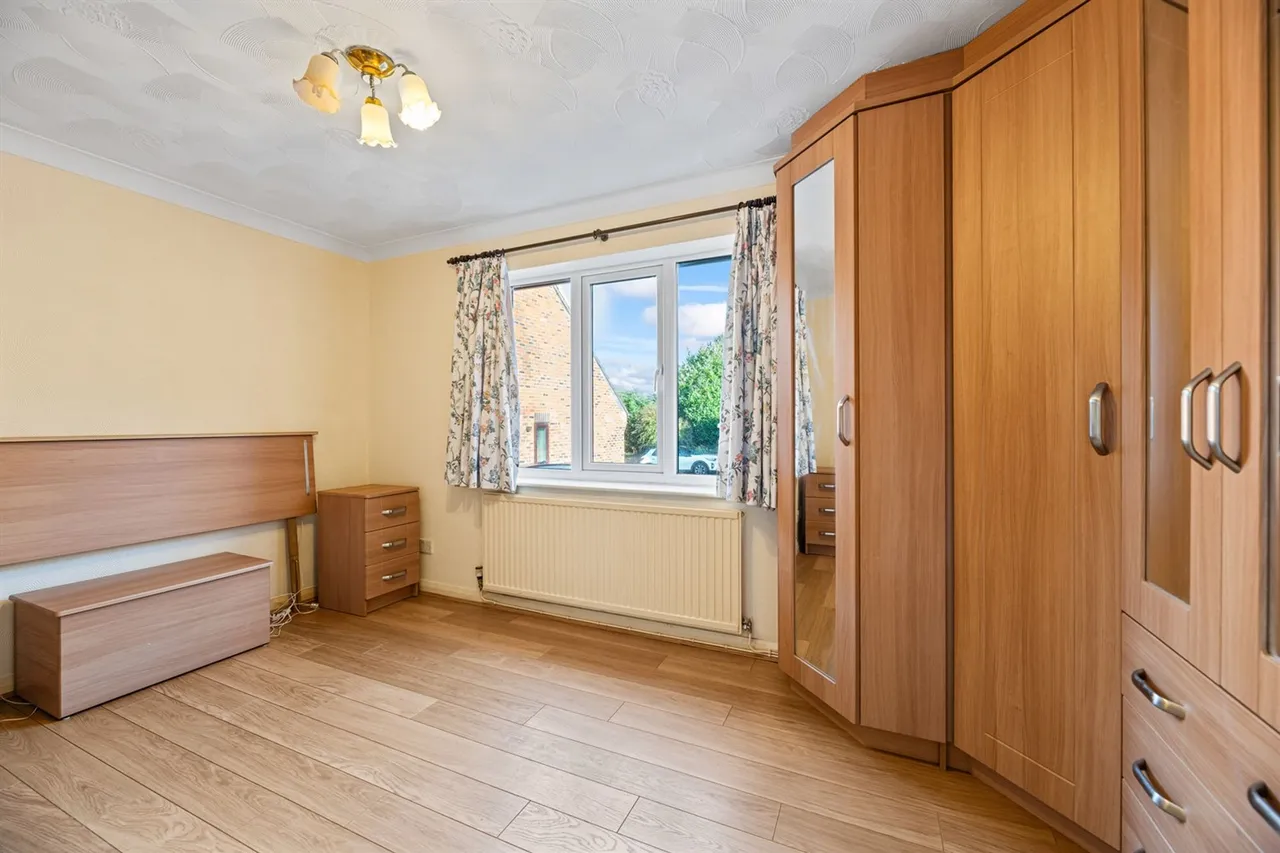 St. Lukes Way, Frodsham, photo 15