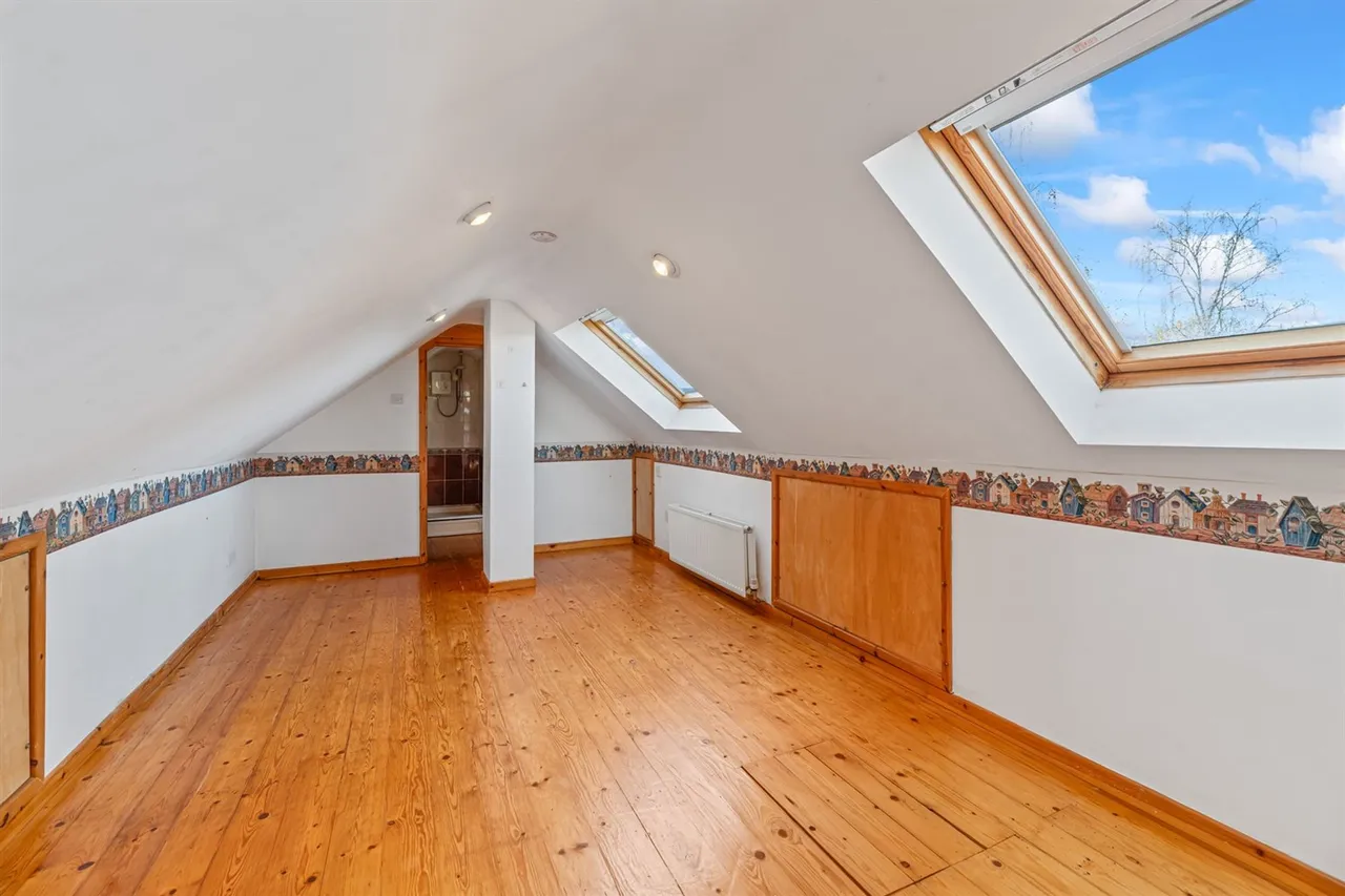 St. Lukes Way, Frodsham, photo 20