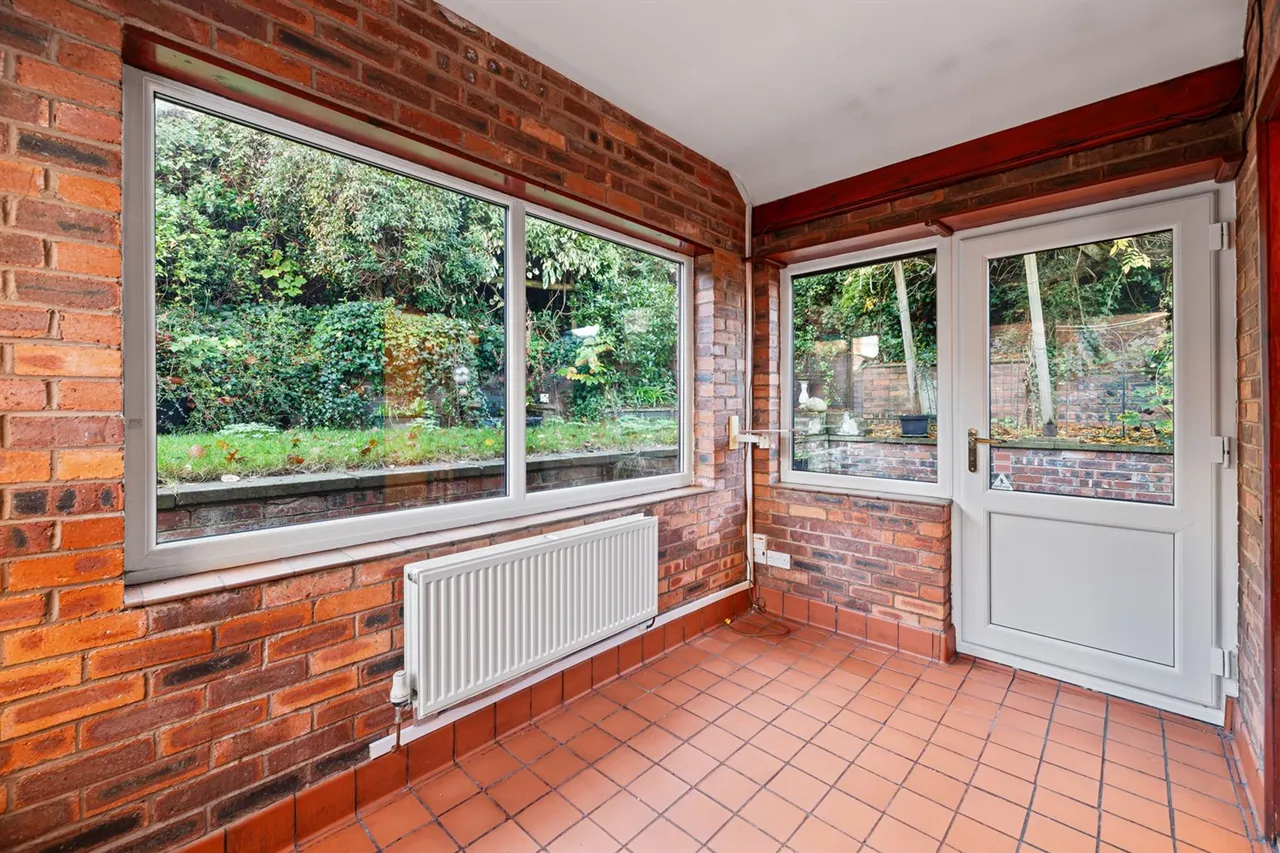 St. Lukes Way, Frodsham, photo 10