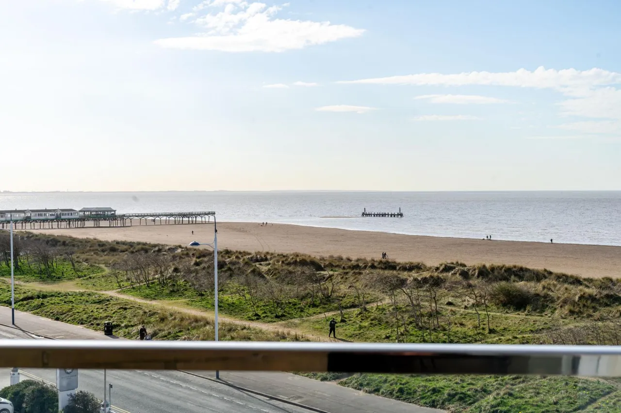 North Promenade, Nicoll Court, FY8, photo 11