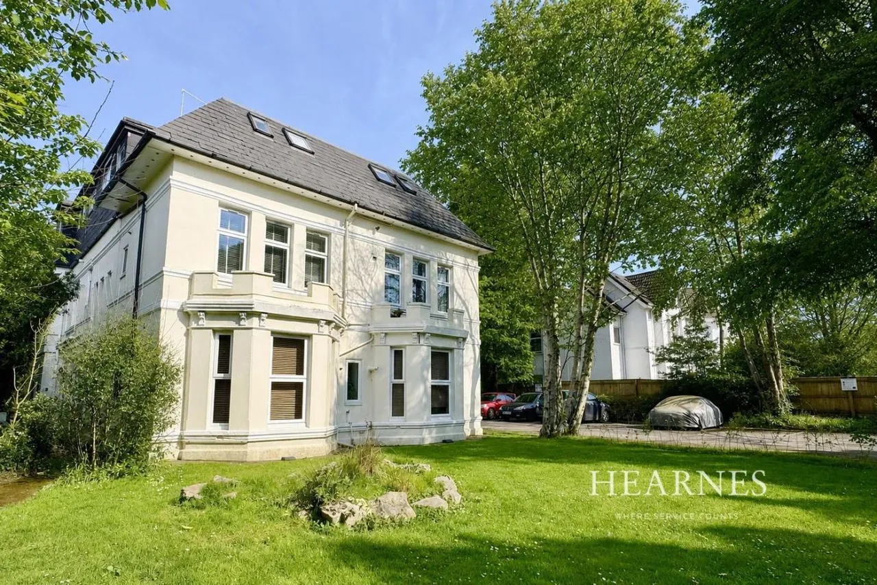1 bed flat for sale, Meriton Court, BH1