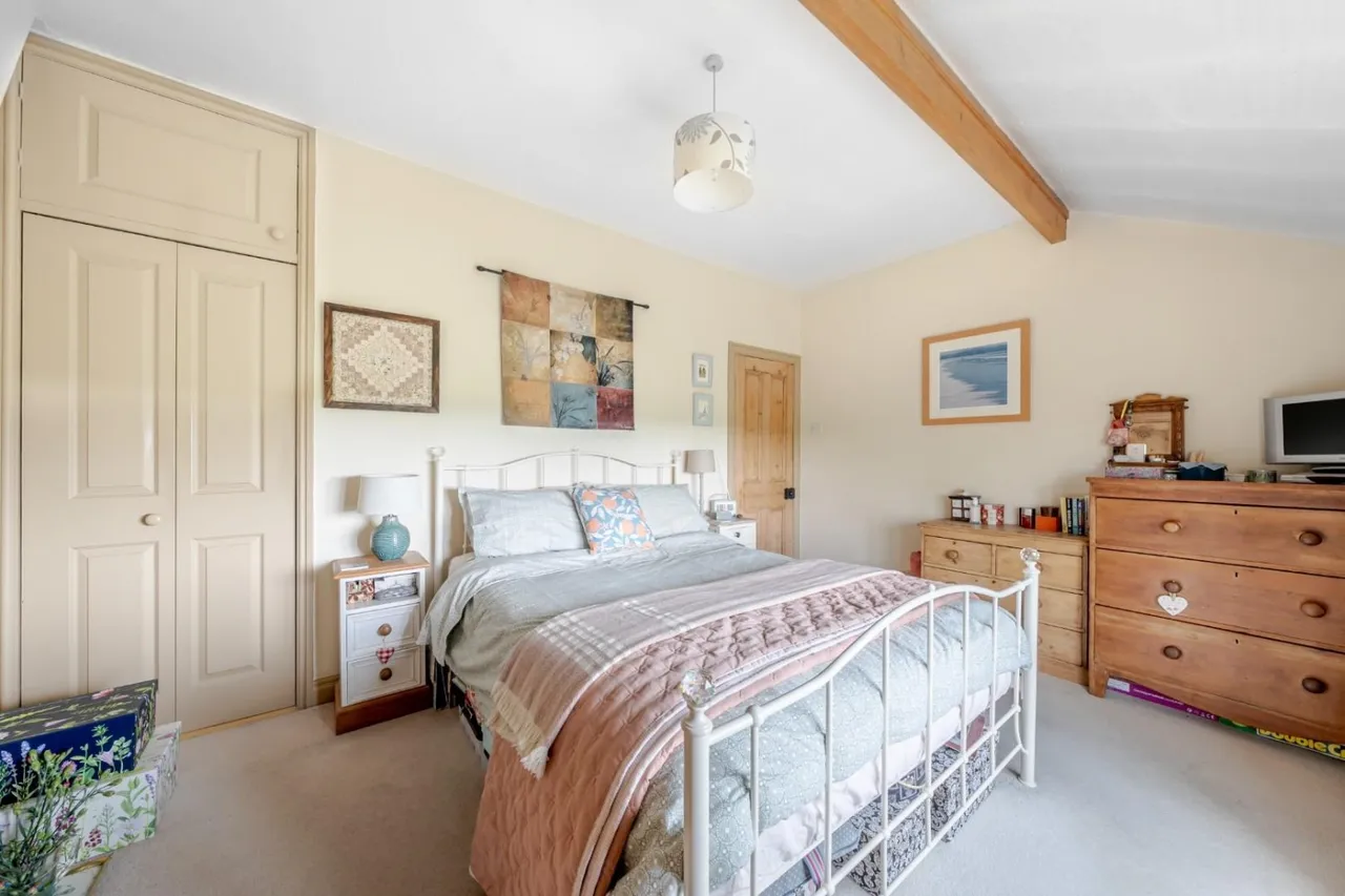 Aberford Road, Bramham, LS23, photo 11