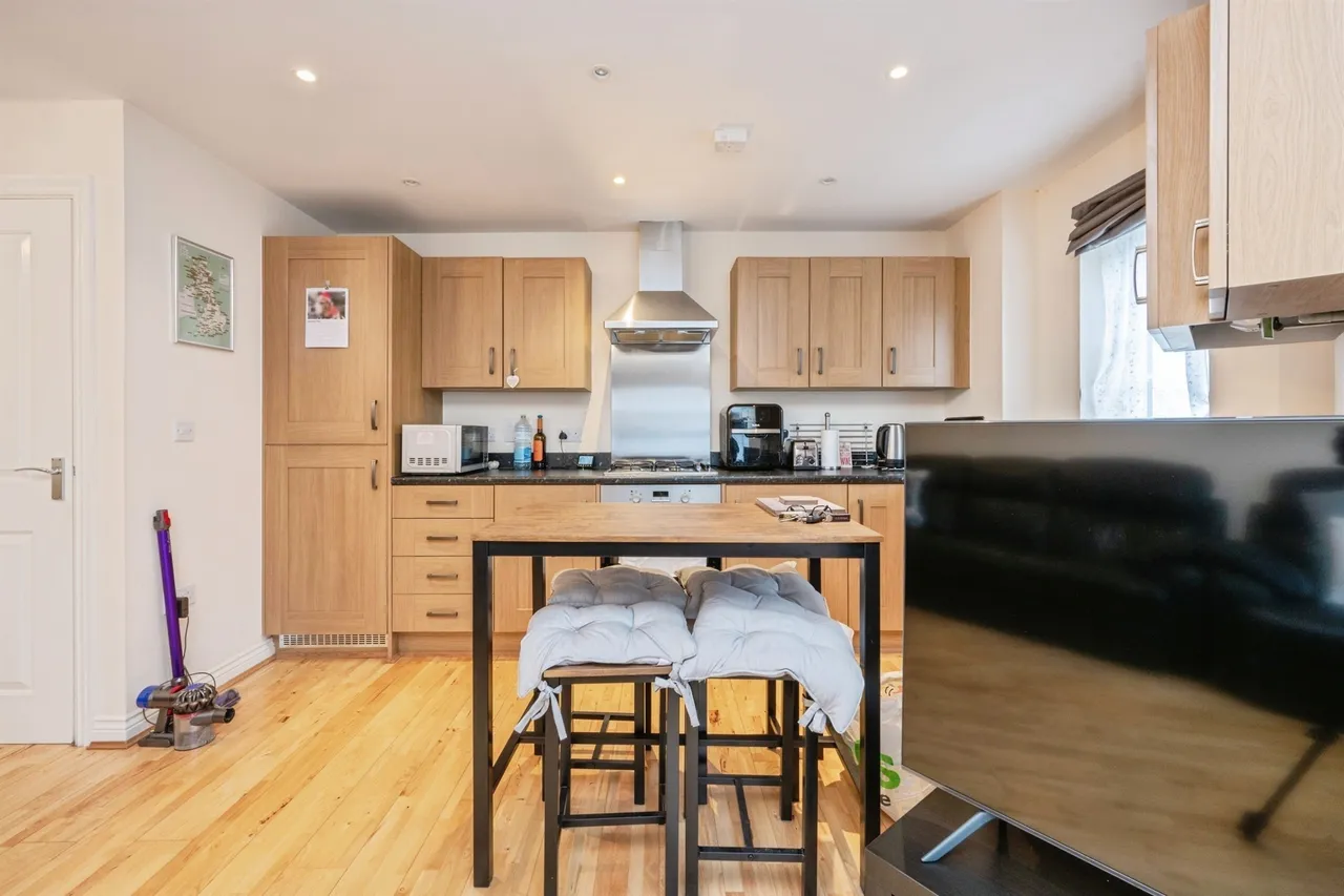 Scarlett Avenue, Wendover, HP22, photo 4