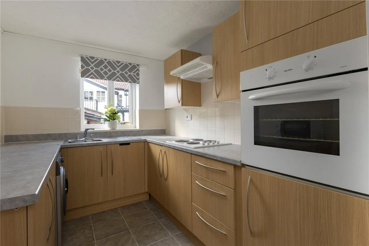 Middleton Court, Wymondham, NR18, photo 2