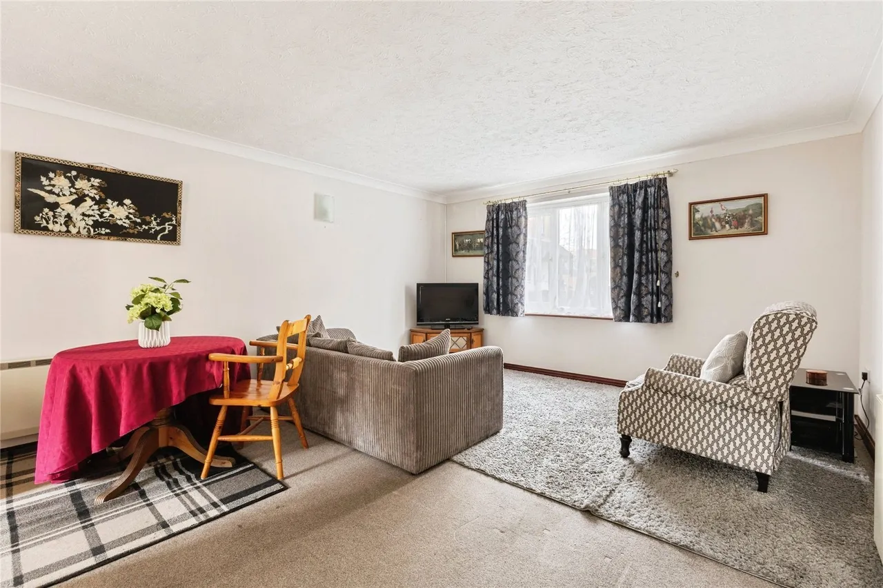 Middleton Court, Wymondham, Norfolk, NR18, photo 4