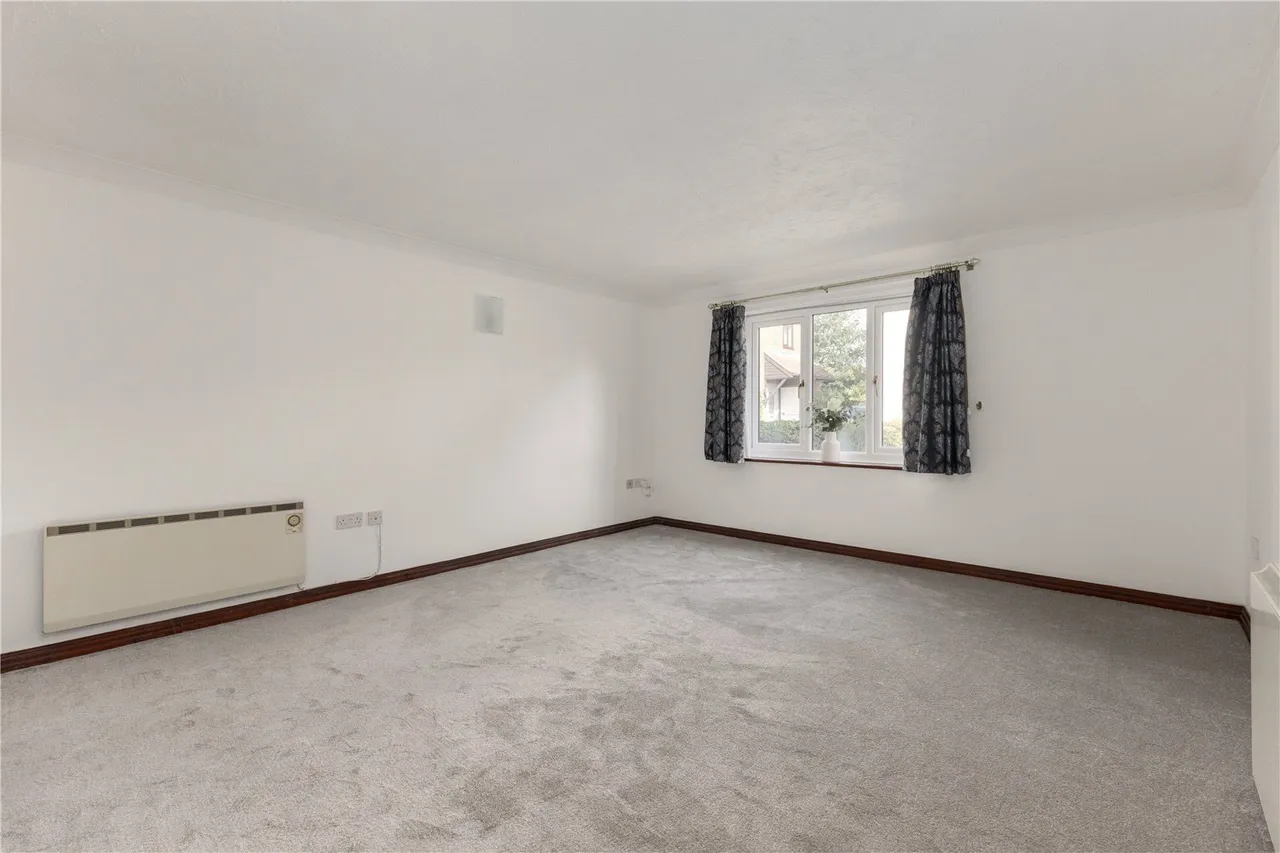 Middleton Court, Wymondham, NR18, photo 3