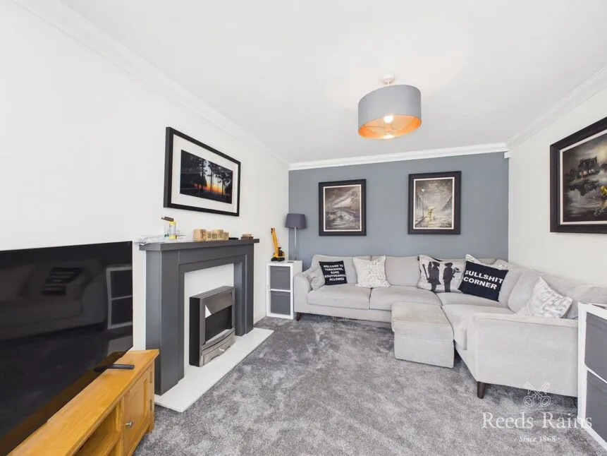 Milner Avenue, Preston, East Yorkshire, HU12, photo 3