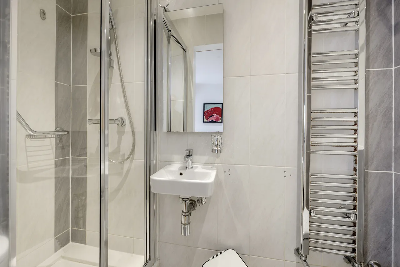 Brompton Road, London, SW3, photo 11