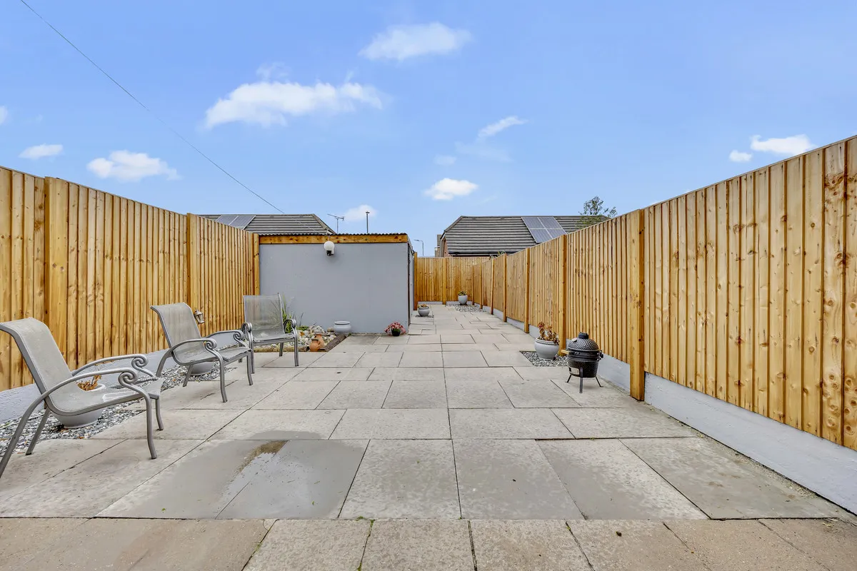 Rainham Road, Rainham, RM13, photo 16