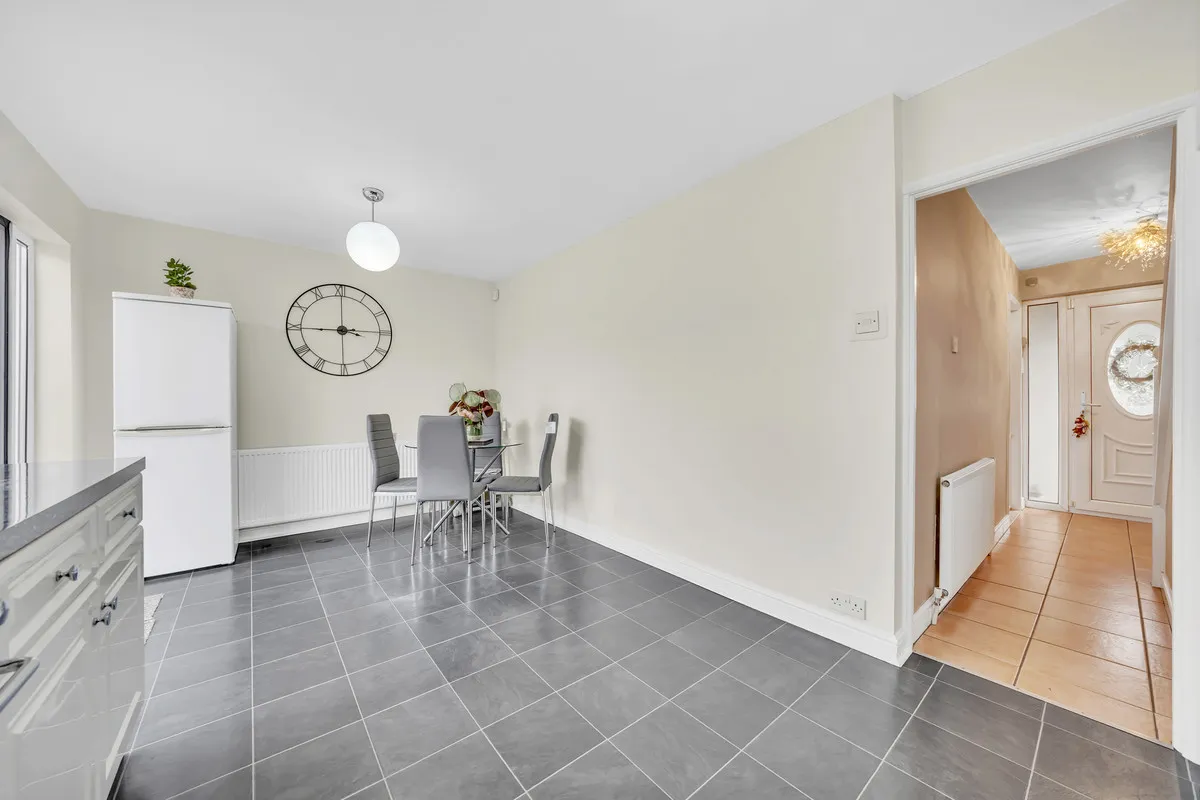 Rainham Road, Rainham, RM13, photo 7