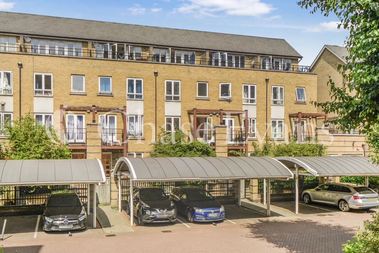 5 bed house to rent, St. Davids Square, Isle Of Dogs, E14