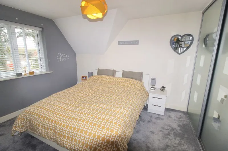 Pinehurst Road, West Moors BH22 0FD, photo 9