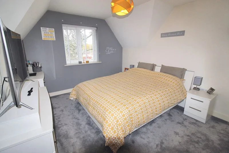 Pinehurst Road, West Moors BH22 0FD, photo 8