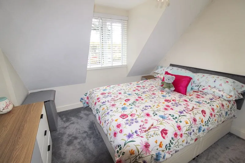 Pinehurst Road, West Moors BH22 0FD, photo 6