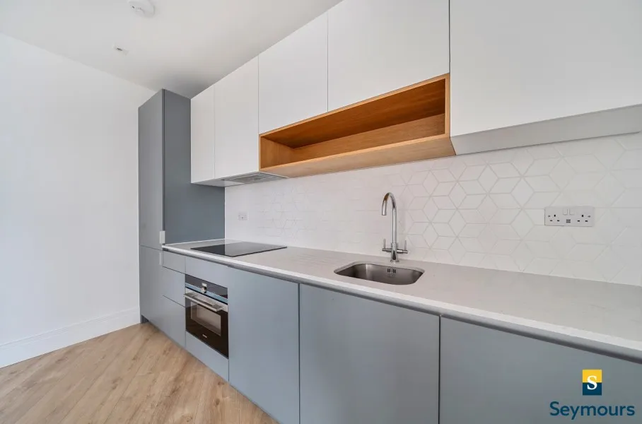 Pyrcroft Road, Chertsey, KT16, photo 4