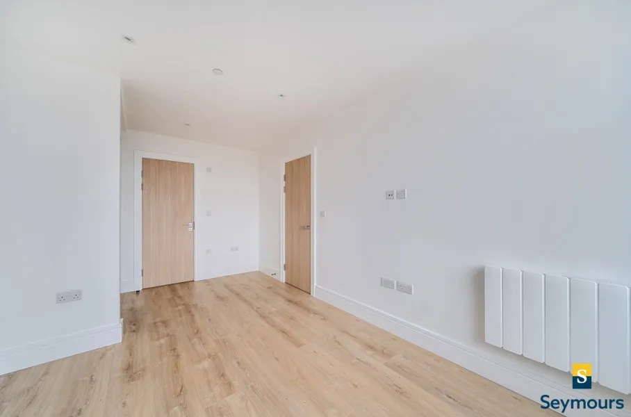 Pyrcroft Road, Chertsey, KT16, photo 6