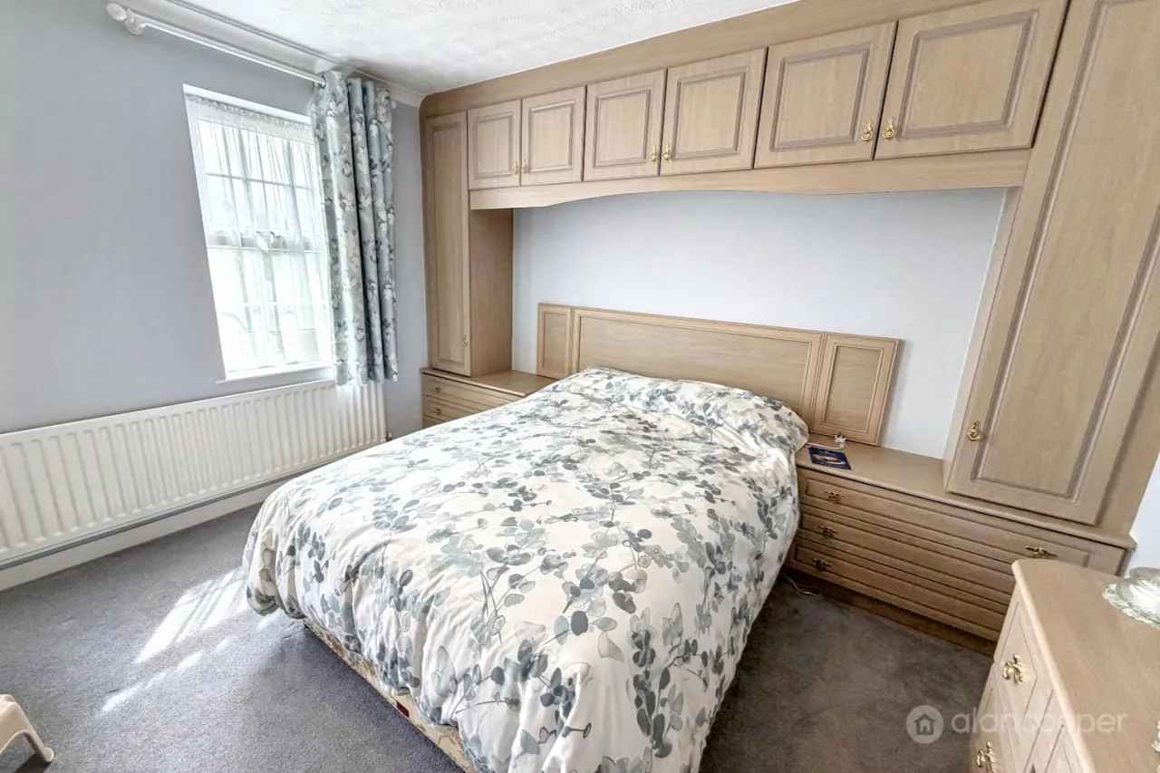 Pallett Drive, St Nicolas Park, CV11, photo 12