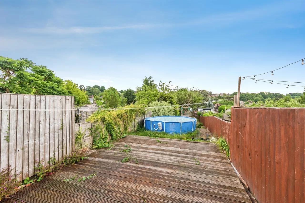 Clifton Street, Swindon, photo 10